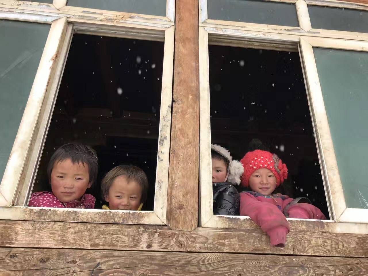 重庆彦霖茶文化有限公司公益回顾丨家国同欢月同圆 温暖满载甘孜州(图9) 重庆彦霖茶文化有限公司公益回顾丨家国同欢月同圆 温暖满载甘孜州(图9)